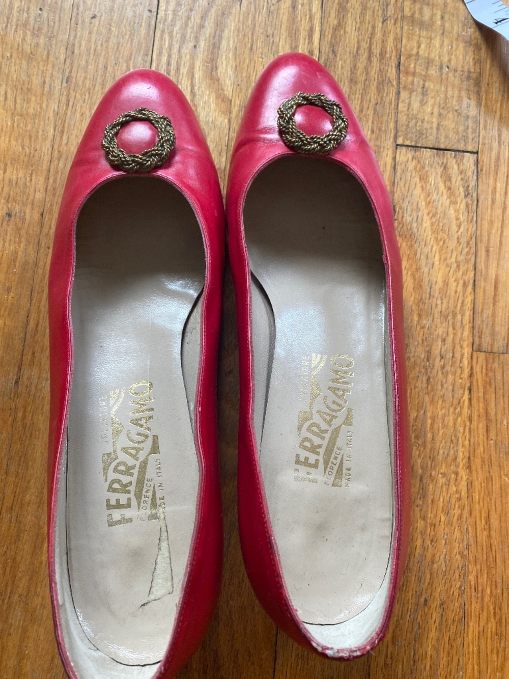 Vintage Salvatore Ferragamo - size 9